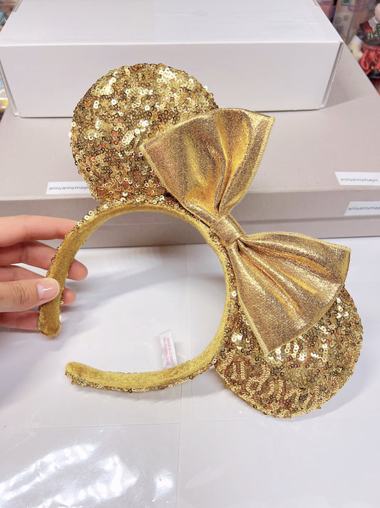 Disney Tokyo Resort gold sequin ears Preowned in good condition available on hand