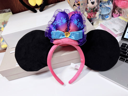 Disney Tokyo SEA 10th Halloween Minnie ears Preowned in excellent condition available on hand