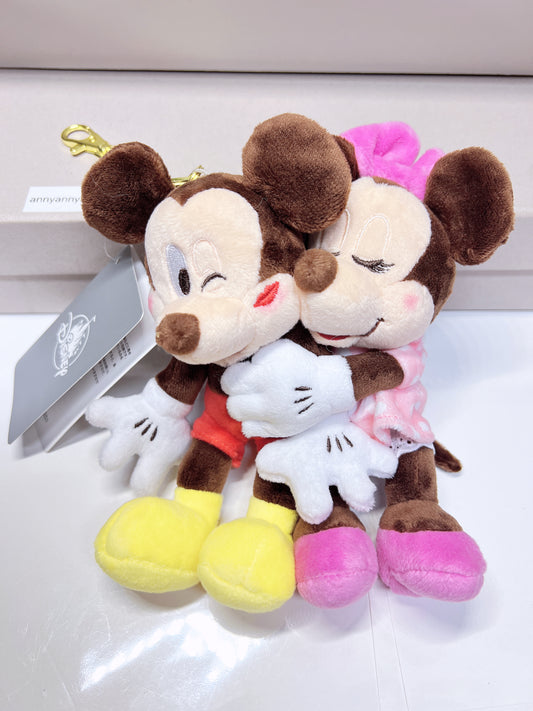 Disney Japan Store Minnie and Mickey Valentine’s Day kiss plush keychain Tokyo BNWT available on hand