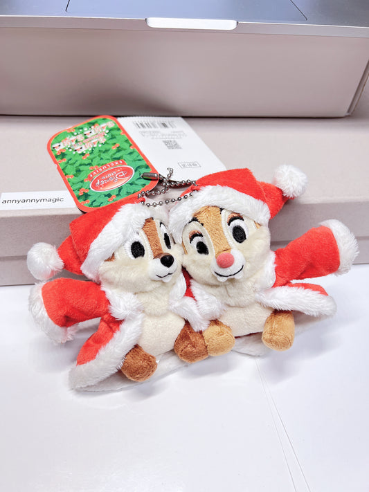 Disney Store Japan Tokyo 2008 Christmas Chip and Dale plush keychain preowned in excellent Condition available on hand